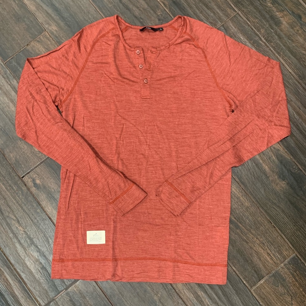 ✨Orange Long Sleeve Henley✨